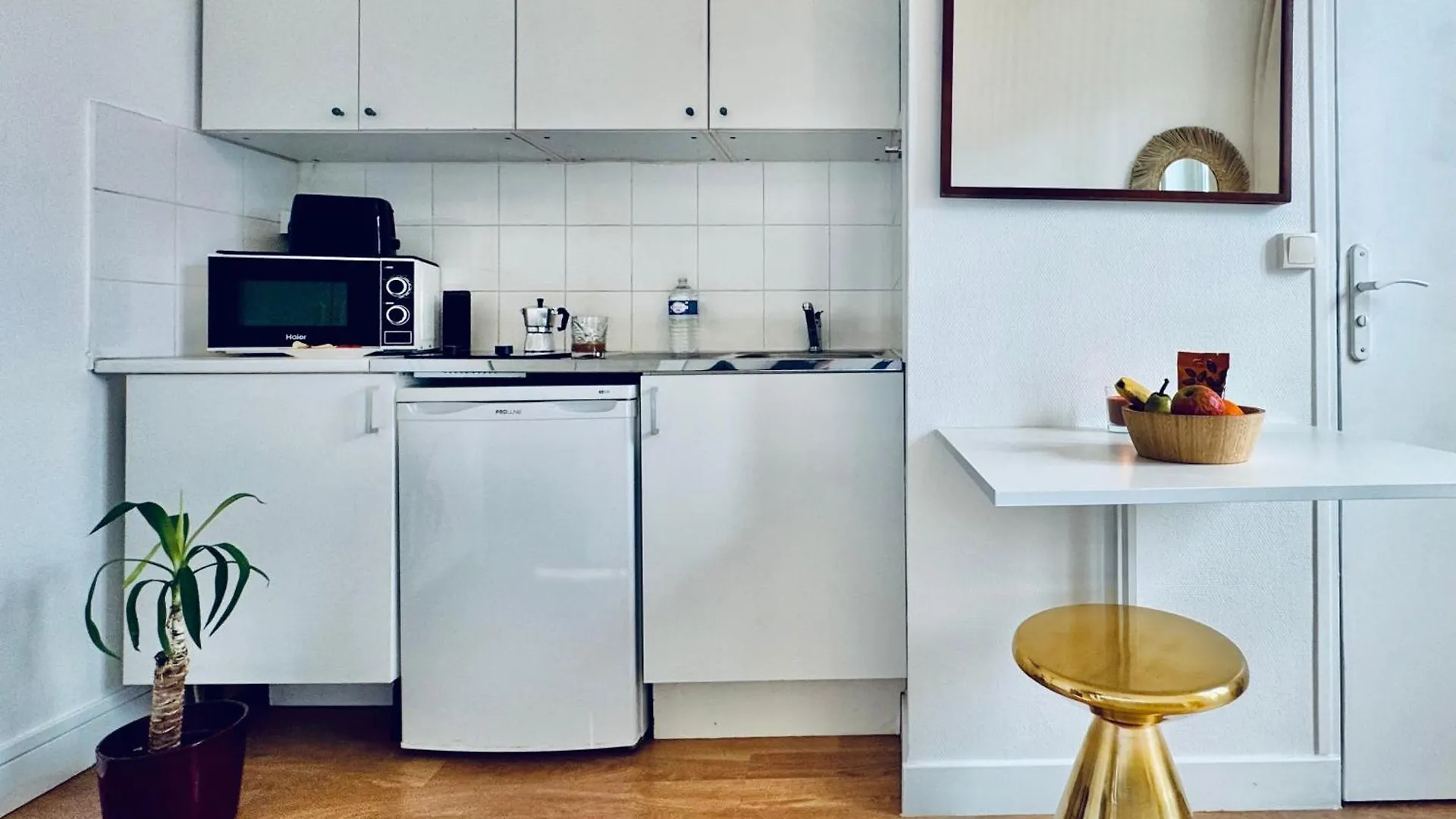 Petit Paris Apartment
