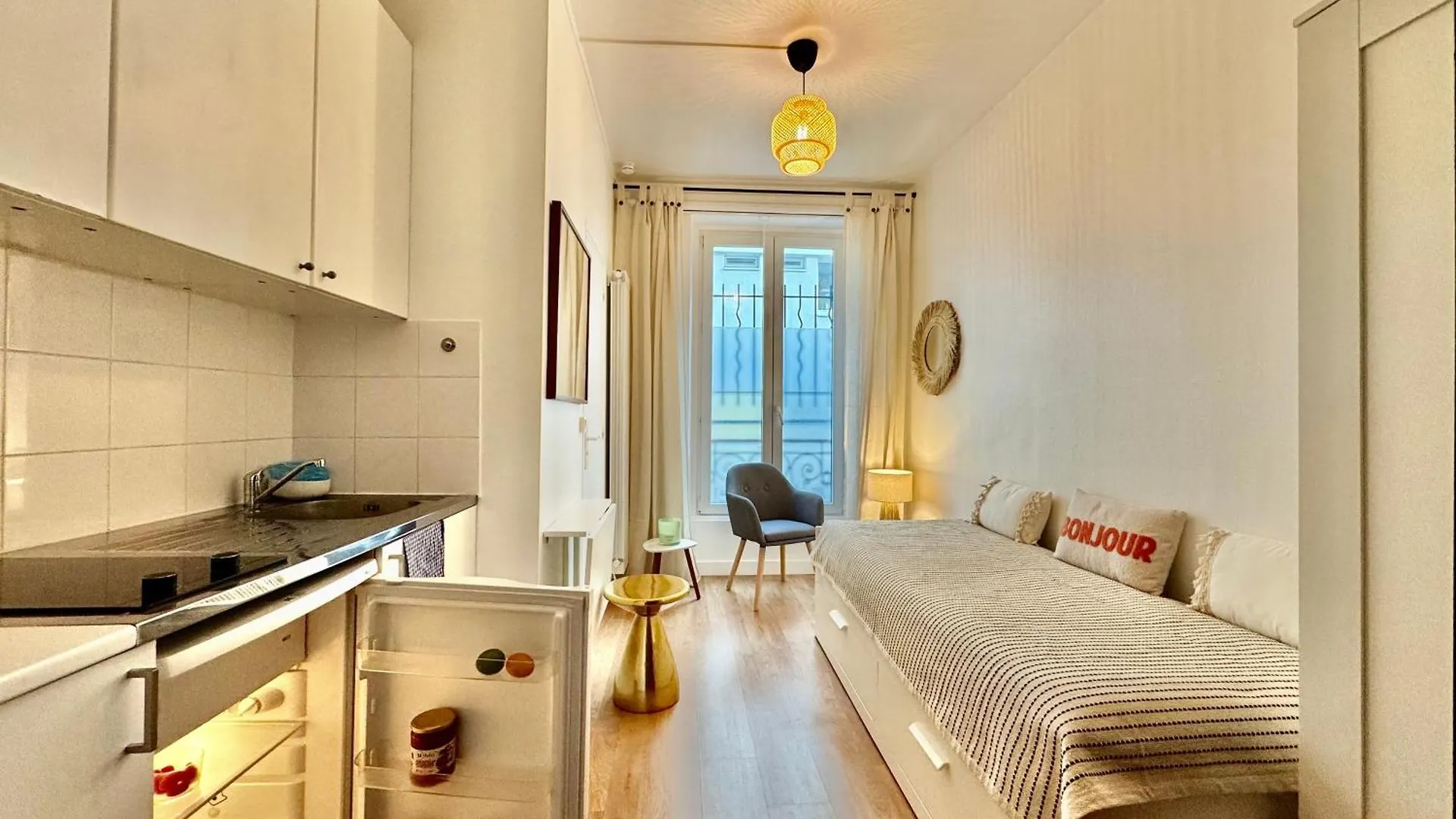 Petit Paris Apartment